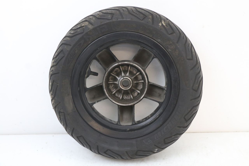 photo de REAR WHEEL RIM PIAGGIO ZIP 4T 50 (2018 - 2020) - Technical close-up