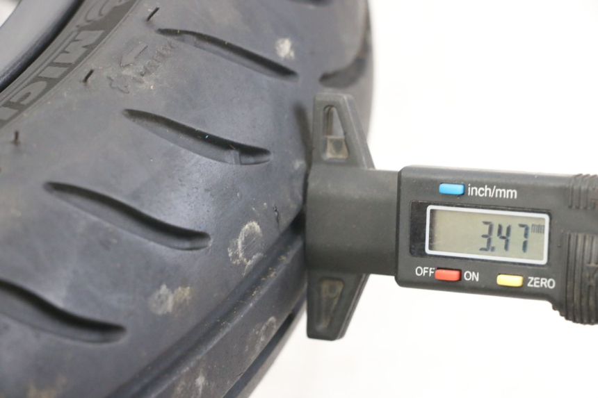 photo de FRONT WHEEL YAMAHA AEROX 2T 50 (2013 - 2017) - Component detail