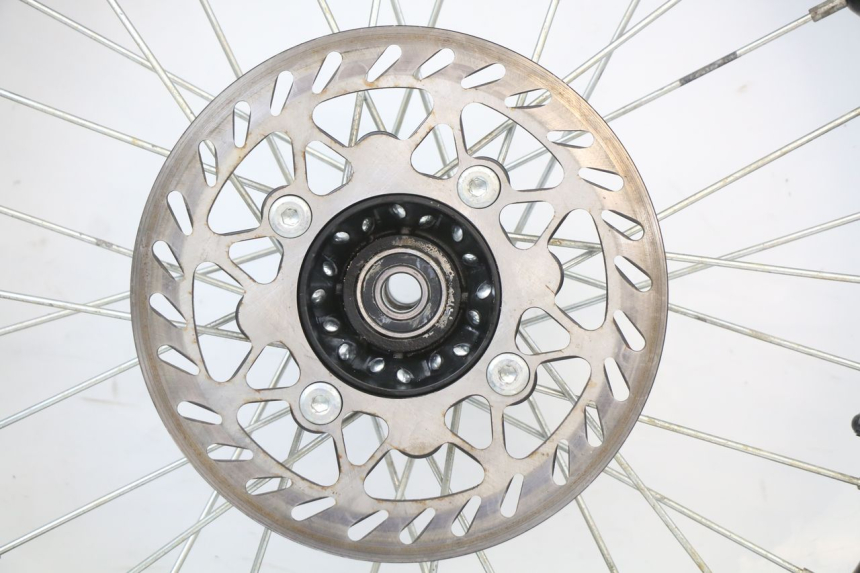 photo de FRONT RIM ORION AGB37 CRF1 DIRT BIKE 140 - Technical close-up