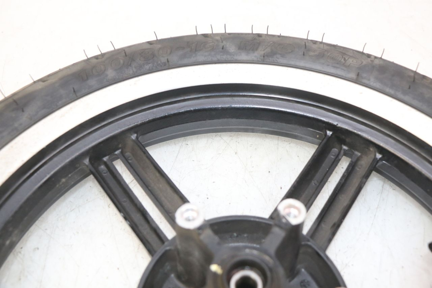 photo de FRONT WHEEL RIM KYMCO AGILITY 16+ 4T 50 (2018 - 2023) - Alternative perspective