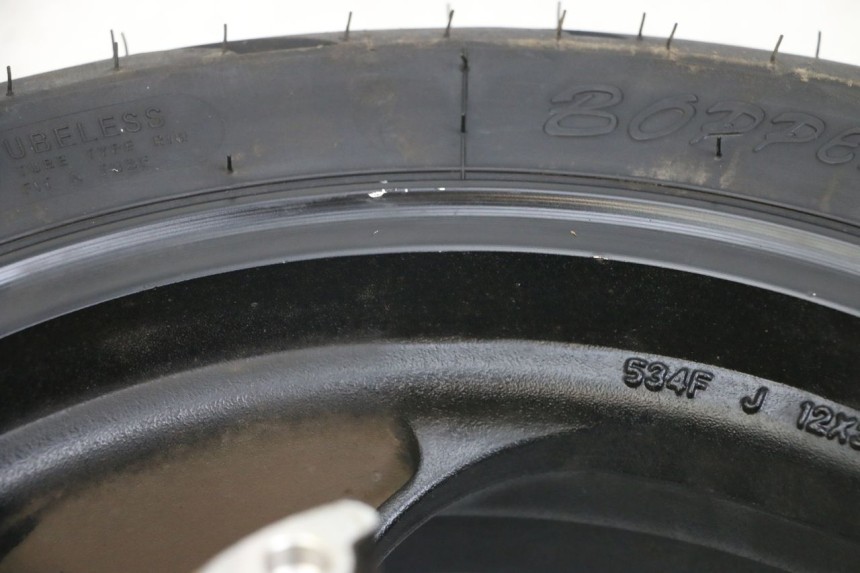 photo de FRONT WHEEL RIM KYMCO AGILITY 4T 50 (2018 - 2022) - Zoom on usage condition