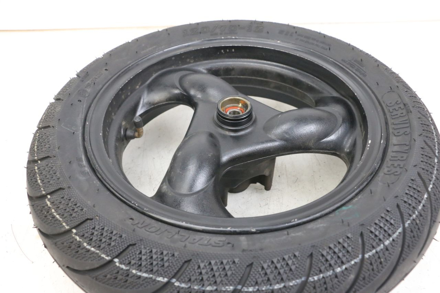 photo de FRONT WHEEL RIM KYMCO AGILITY 4T 50 (2018 - 2022) - Fixing points details