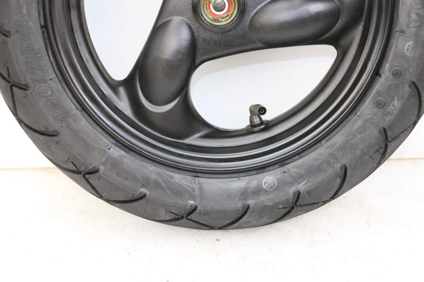 photo de FRONT WHEEL RIM KYMCO AGILITY 4T 50 (2018 - 2022) - Alternative perspective