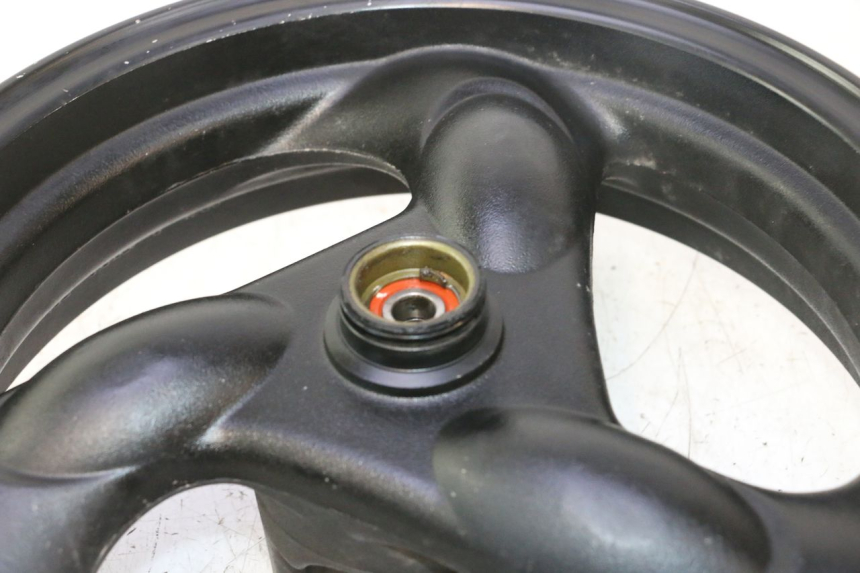 photo de FRONT WHEEL RIM KYMCO AGILITY 4T 50 (2018 - 2022) - Zoom on usage condition