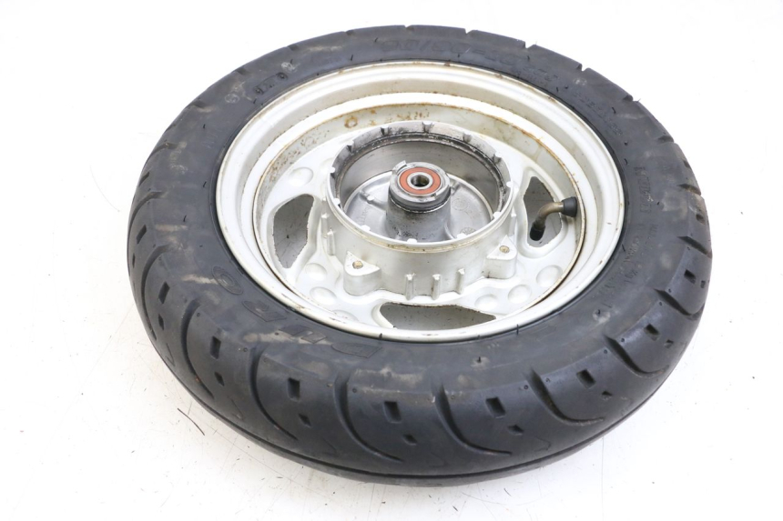 photo de FRONT RIM KYMCO AGILITY PREMIUM 50 (2007 - 2010) - Alternative perspective