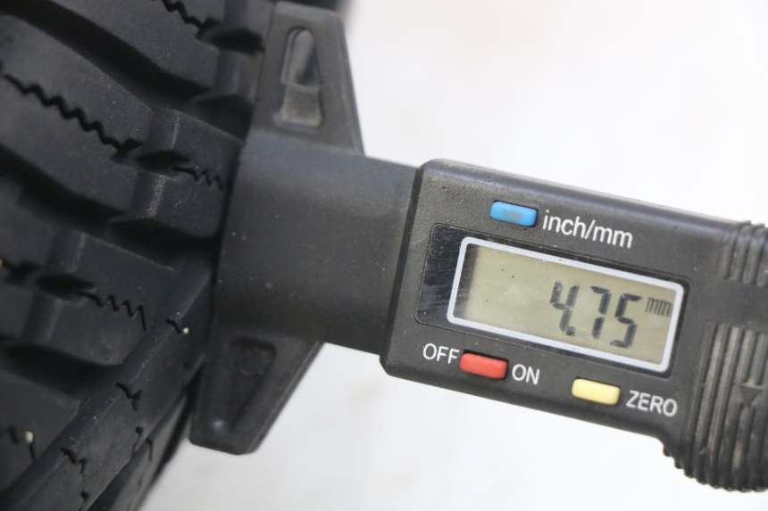 photo de FRONT WHEEL ECCITY ARTELEC 670 1 (2013 - 2017) - Component detail