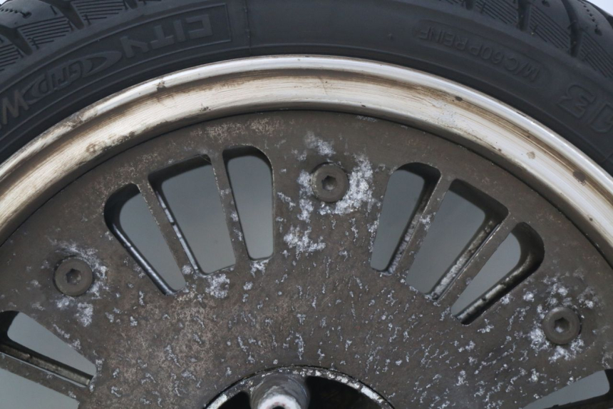 photo de FRONT WHEEL ECCITY ARTELEC 670 1 (2013 - 2017) - Distinctive features