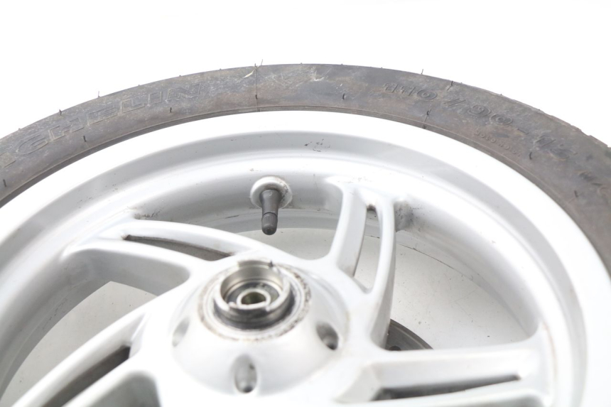 photo de FRONT RIM APRILIA ATLANTIC 125 (2003 - 2009) - Technical close-up