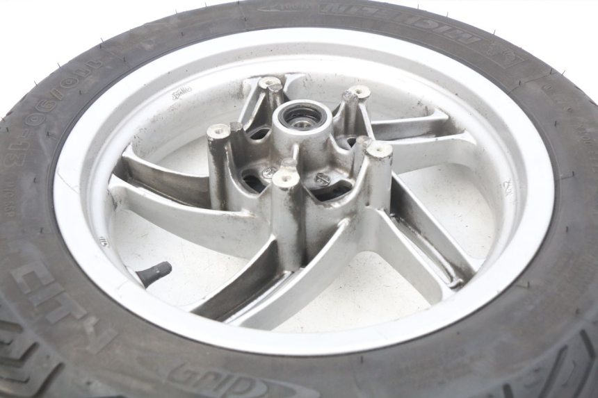 photo de FRONT RIM APRILIA ATLANTIC 125 (2003 - 2009) - Distinctive features