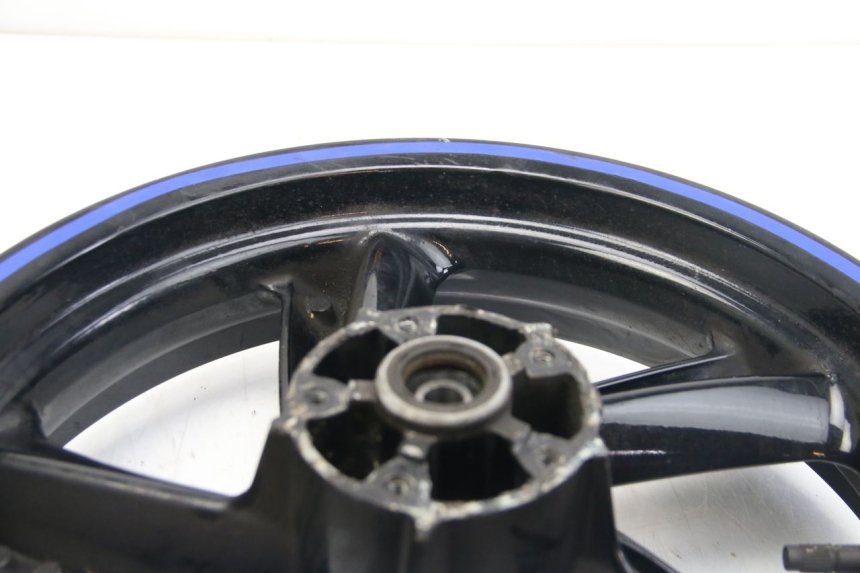 photo de FRONT WHEEL APRILIA ATLANTIC 500 (2002 - 2003) - Alternative angle