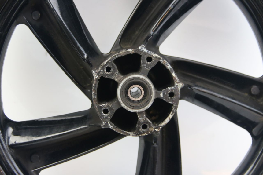 photo de FRONT WHEEL APRILIA ATLANTIC 500 (2002 - 2003) - Surface and material condition