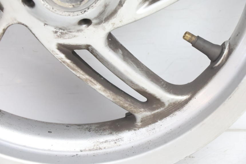 photo de FRONT RIM APRILIA ATLANTIC S 125 (2010 - 2013) - Surface and material condition