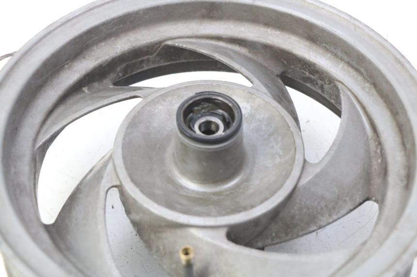 photo de FRONT WHEEL RIM HONDA BALI EX 100 (1996 - 2000) - Distinctive features