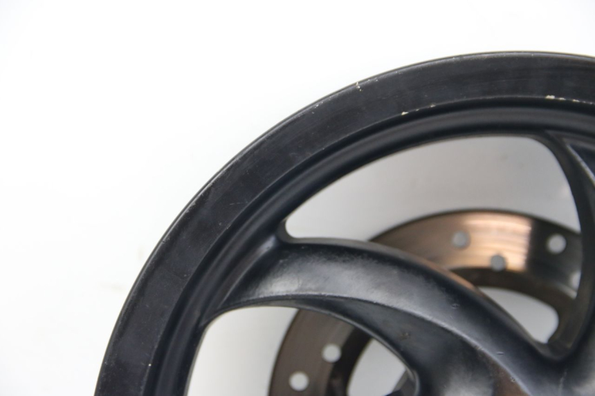 photo de FRONT WHEEL RIM DERBI BOULEVARD 50 (2009 - 2006) - Detailed visual inspection