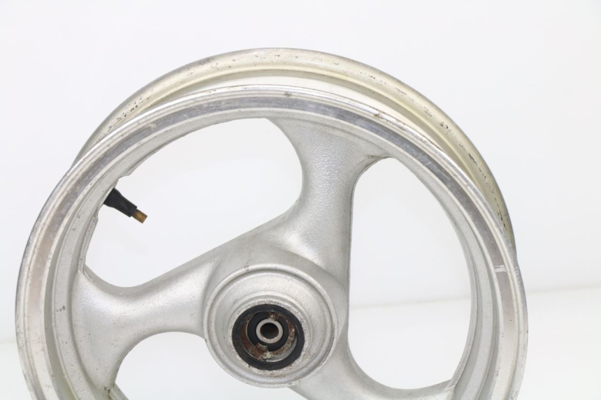 photo de FRONT RIM BAOTIAN BT SPEEDROAD 125 (2008 - 2012) - Fixing points details