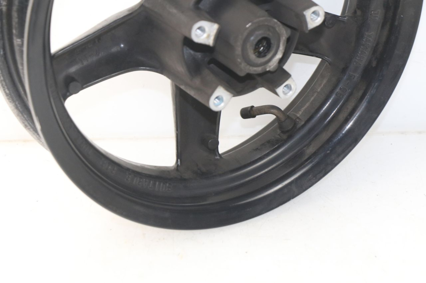 photo de FRONT RIM YAMAHA BW'S BWS 125 (2010 - 2013) - Technical close-up