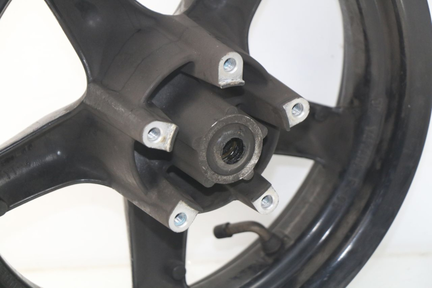 photo de FRONT RIM YAMAHA BW'S BWS 125 (2010 - 2013) - Surface and material condition