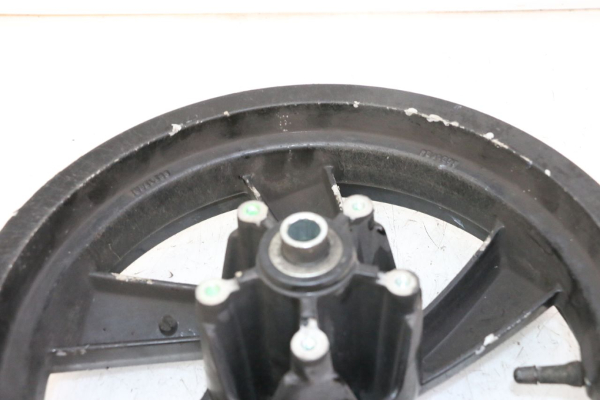 photo de FRONT WHEEL PEUGEOT CITYSTAR 50 (2013 - 2017) - Technical close-up