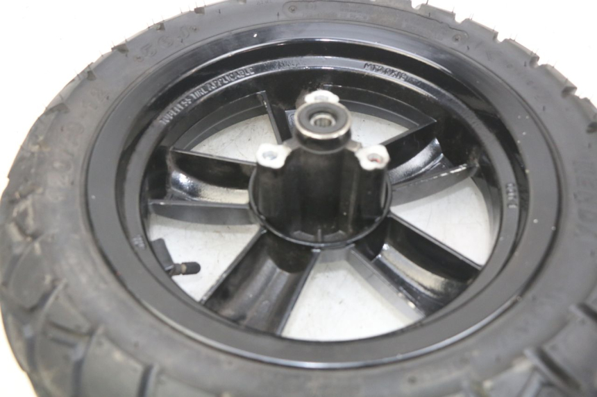 photo de FRONT WHEEL SYM CROX 4T 50 (2016 - 2023) - Technical close-up