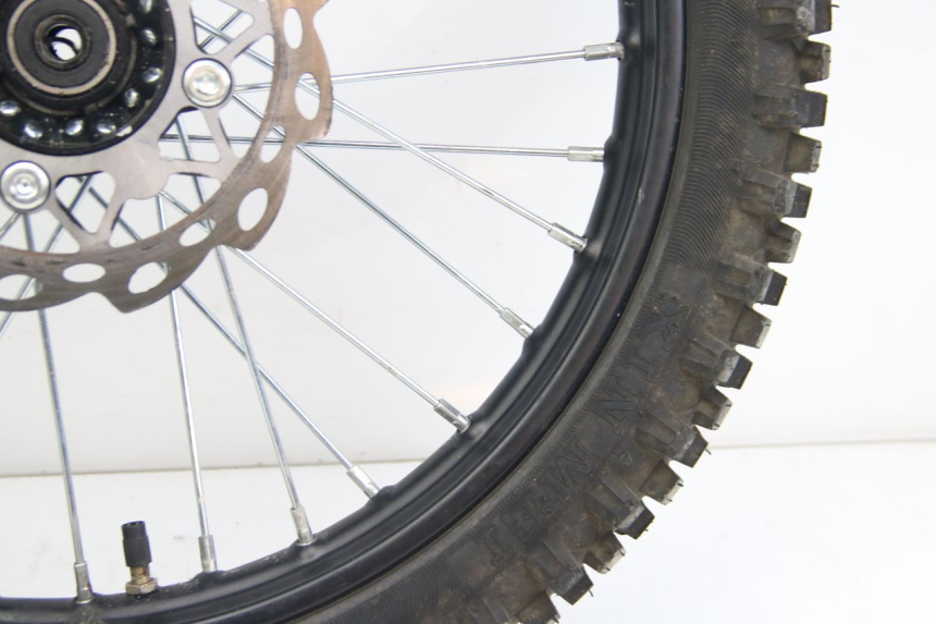 photo de FRONT WHEEL CCR DIRT BIKE 125 - Fixing points details