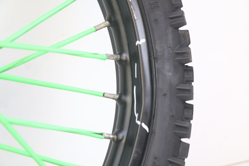 photo de FRONT WHEEL RIM APOLLO DIRT BIKE 125 (2010 - 2018) - Zoom on usage condition