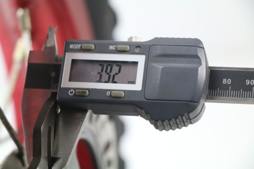 photo de FRONT RIM THUMP DIRT BIKE 120 - Zoom on usage condition