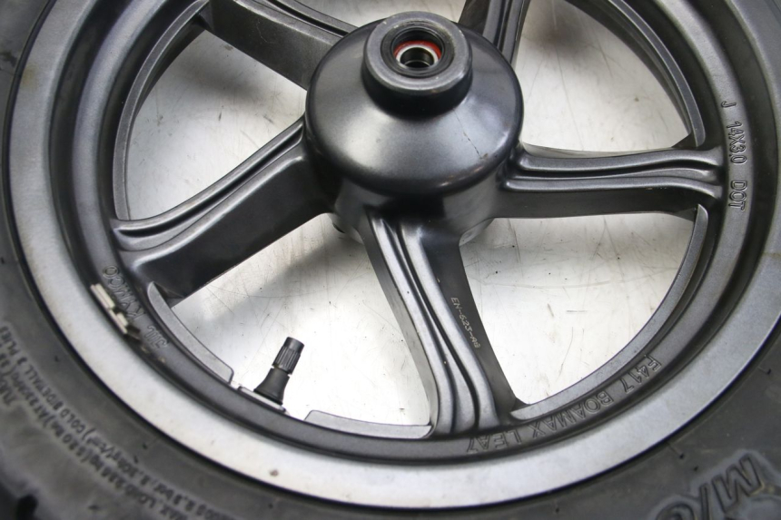 photo de FRONT WHEEL RIM KYMCO DOWNTOWN ABS 125 (2015 - 2017) - Technical close-up