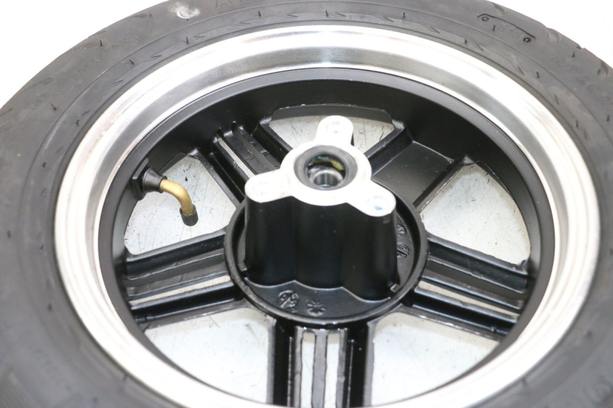 photo de FRONT RIM WAYSCRAL E-START 1 (2018 - 2022) - Fixing points details