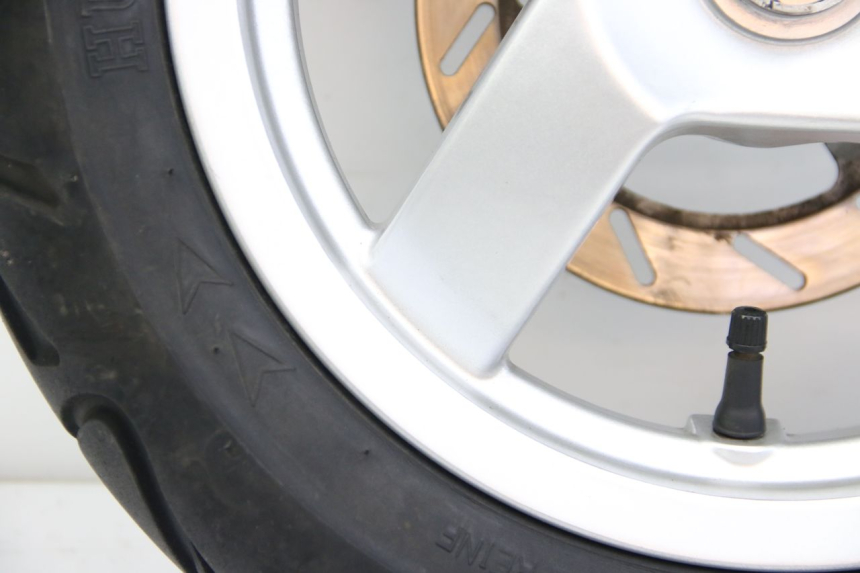 photo de FRONT WHEEL RIM PEUGEOT E-VIVACITY 1 (2012 - 2018) - Surface and material condition