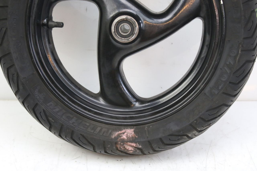 photo de FRONT WHEEL RIM PEUGEOT ELYSTAR 50 (2002 - 2014) - Zoom on usage condition