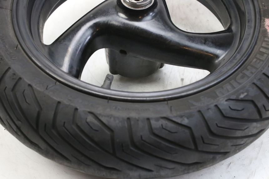 photo de FRONT WHEEL RIM PEUGEOT ELYSTAR 50 (2002 - 2014) - Surface and material condition