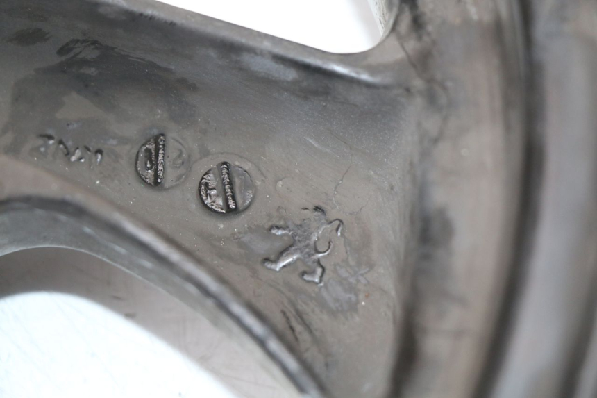 photo de FRONT WHEEL RIM PEUGEOT ELYSTAR 50 (2002 - 2014) - Markings and original references