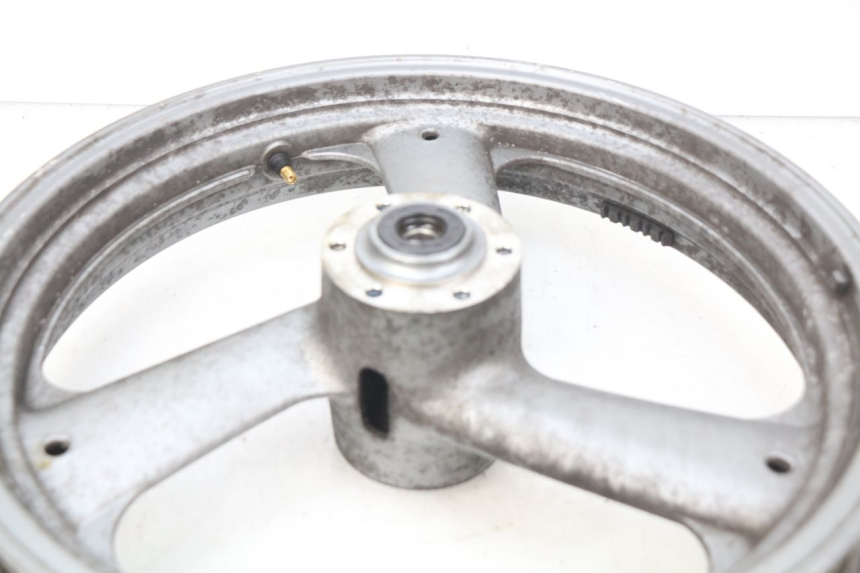 photo de FRONT WHEEL RIM YAMAHA FJ 3CX 1200 (1986 - 1996) - Surface and material condition