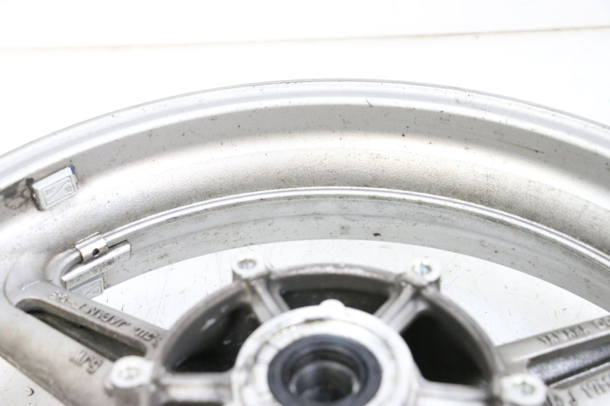 photo de FRONT WHEEL RIM YAMAHA FJR ABS 1300 (2006 - 2012) - Technical close-up