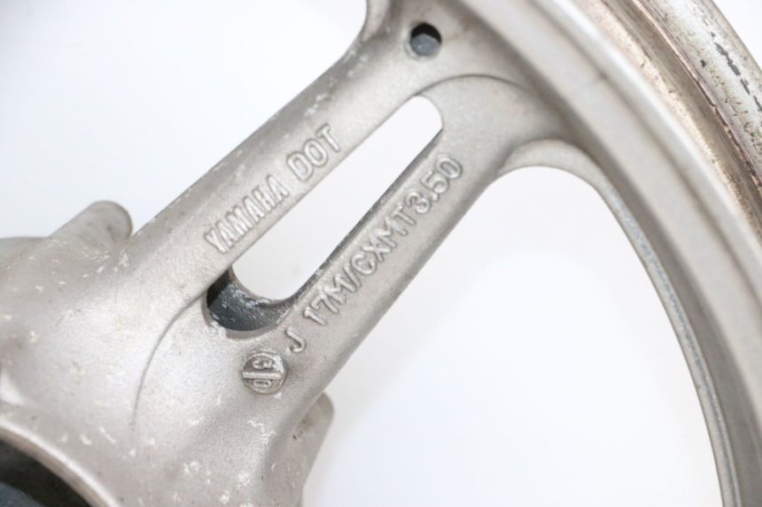 photo de FRONT WHEEL RIM YAMAHA FJR ABS 1300 (2006 - 2012) - Surface and material condition