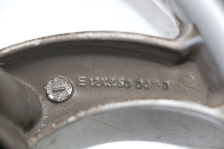 photo de FRONT WHEEL PIAGGIO FLY 2T 50 (2004 - 2017) - Markings and original references