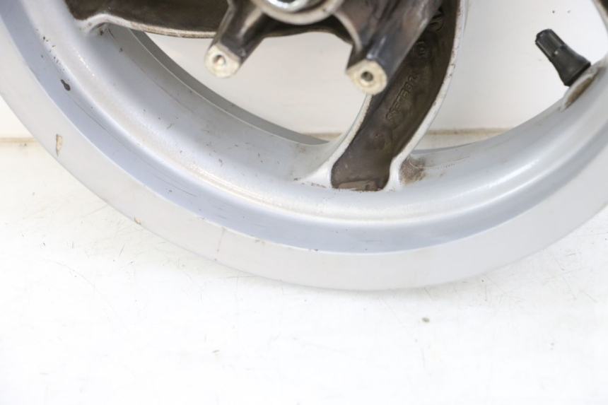 photo de FRONT WHEEL PIAGGIO FLY 2T 50 (2004 - 2017) - Zoom on usage condition