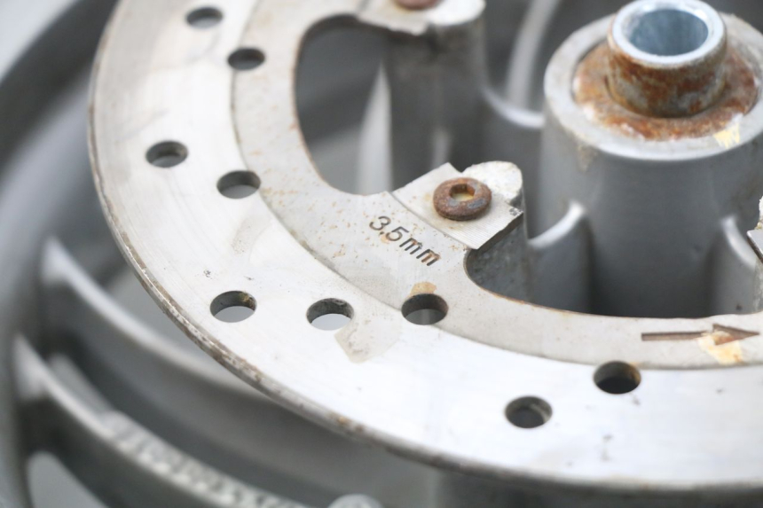 photo de FRONT RIM PIAGGIO FLY IE 125 (2012 - 2017) - Component detail