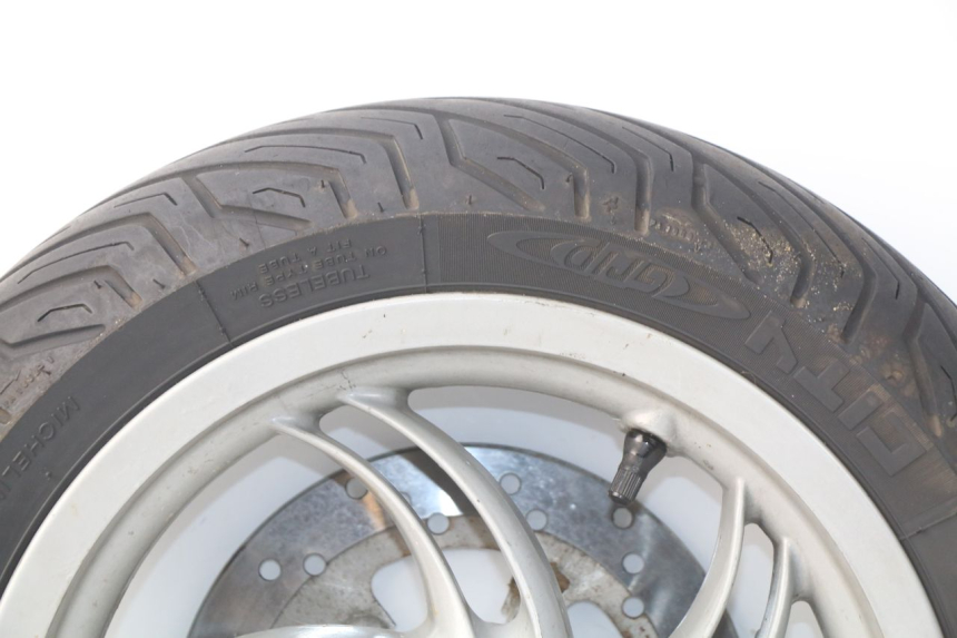 photo de FRONT RIM PIAGGIO FLY IE 125 (2012 - 2017) - Additional view of the item