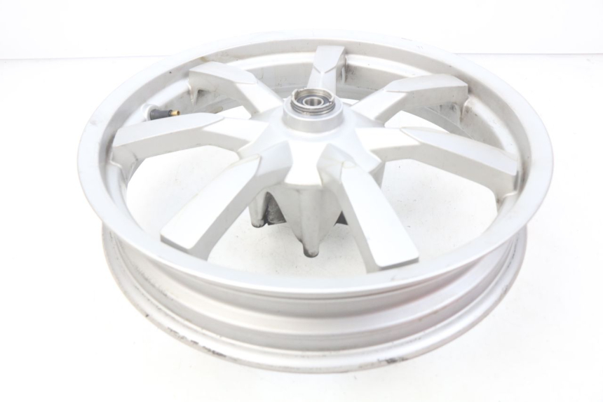 photo de FRONT WHEEL RIM PEUGEOT GEOPOLIS 400 (2007 - 2013) - Zoom on usage condition