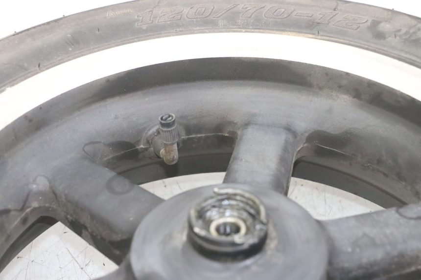 photo de FRONT RIM GOES WIKI 125 (2010 - 2015) - Technical close-up