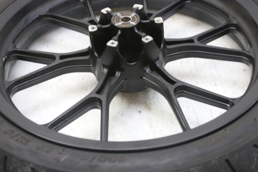 photo de FRONT WHEEL RIM DERBI GPR 50 (2004 - 2009) - Fixing points details