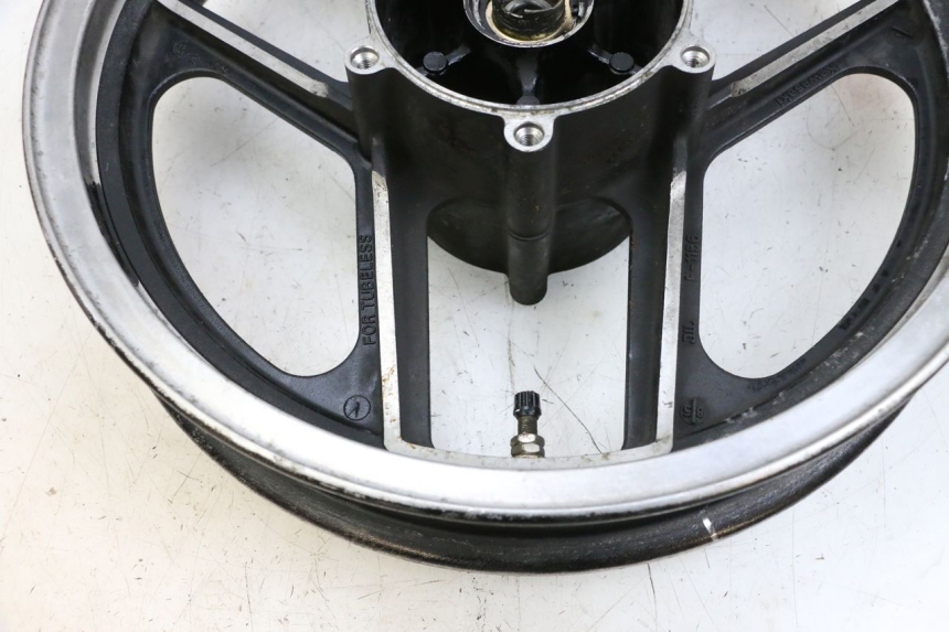 photo de FRONT RIM KAWASAKI GPZ RX 1000 (1986 - 1988) - Markings and original references