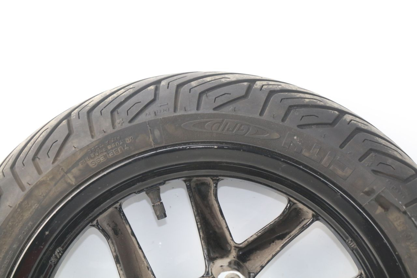 photo de FRONT RIM SYM GTS EFI ABS 125 (2012 - 2016) - Surface and material condition