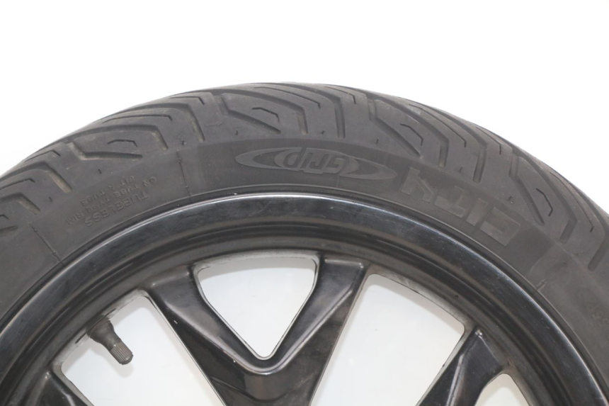 photo de FRONT WHEEL RIM SYM GTS EFI 125 (2012 - 2016) - Additional view of the item