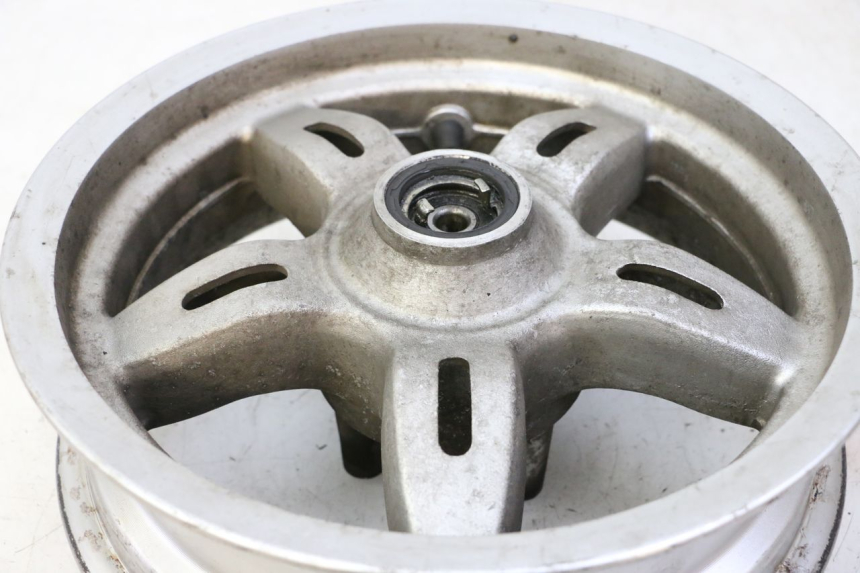 photo de FRONT RIM DAELIM HISTORY 125 (2001 - 2002) - Technical close-up