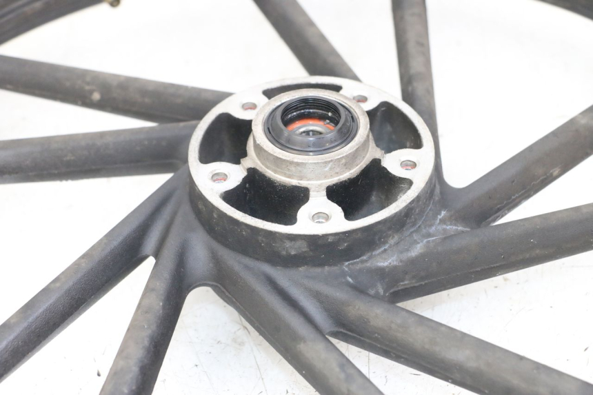 photo de FRONT RIM KYMCO K-PW K-PIPE 50 (2012 - 2017) - Supplementary product photo