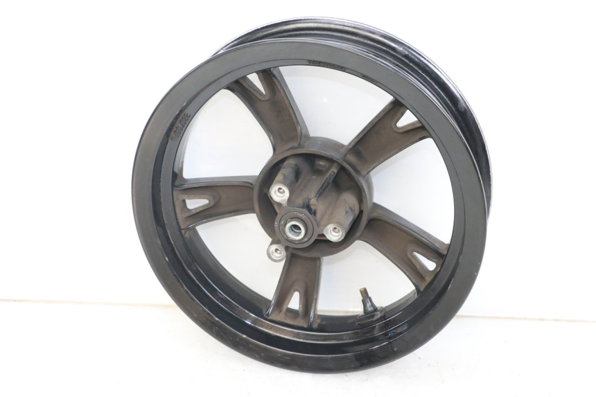 photo de FRONT RIM PEUGEOT KISBEE 2T 50 (2018 - 2022) - Technical close-up