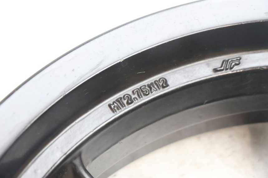 photo de FRONT WHEEL RIM PEUGEOT KISBEE 2T 50 (2010 - 2017) - Distinctive features
