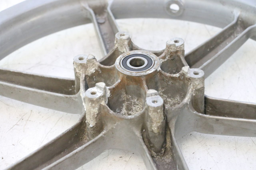 photo de FRONT RIM PIAGGIO LIBERTY 50 (1998 - 2003) - Alternative perspective